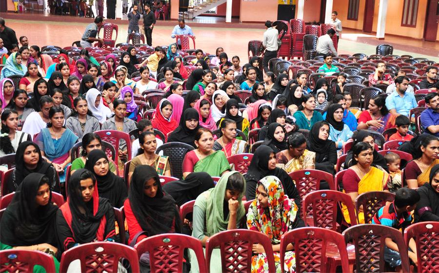 Dear Parent Training community program
